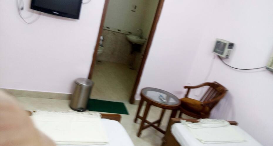Ayaan Residency, New Delhi 5
